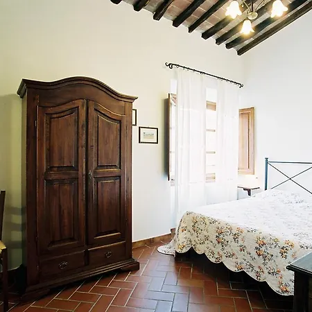 San Francesco Bed & Breakfast Buti