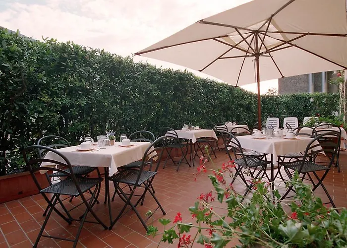 San Francesco 3* Buti